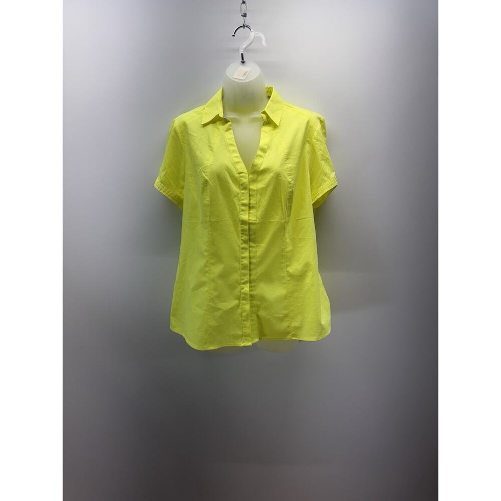 Express Yellow Sheer Hidden Button Down Shirt Short Sleeve Women’s Size L NWT